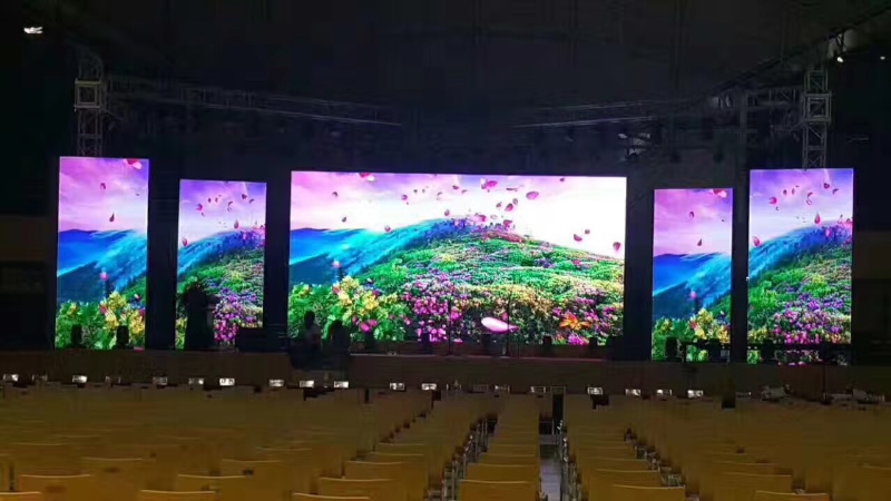 Cho thuê màn hình led lớn ngoài trời Hà Tĩnh